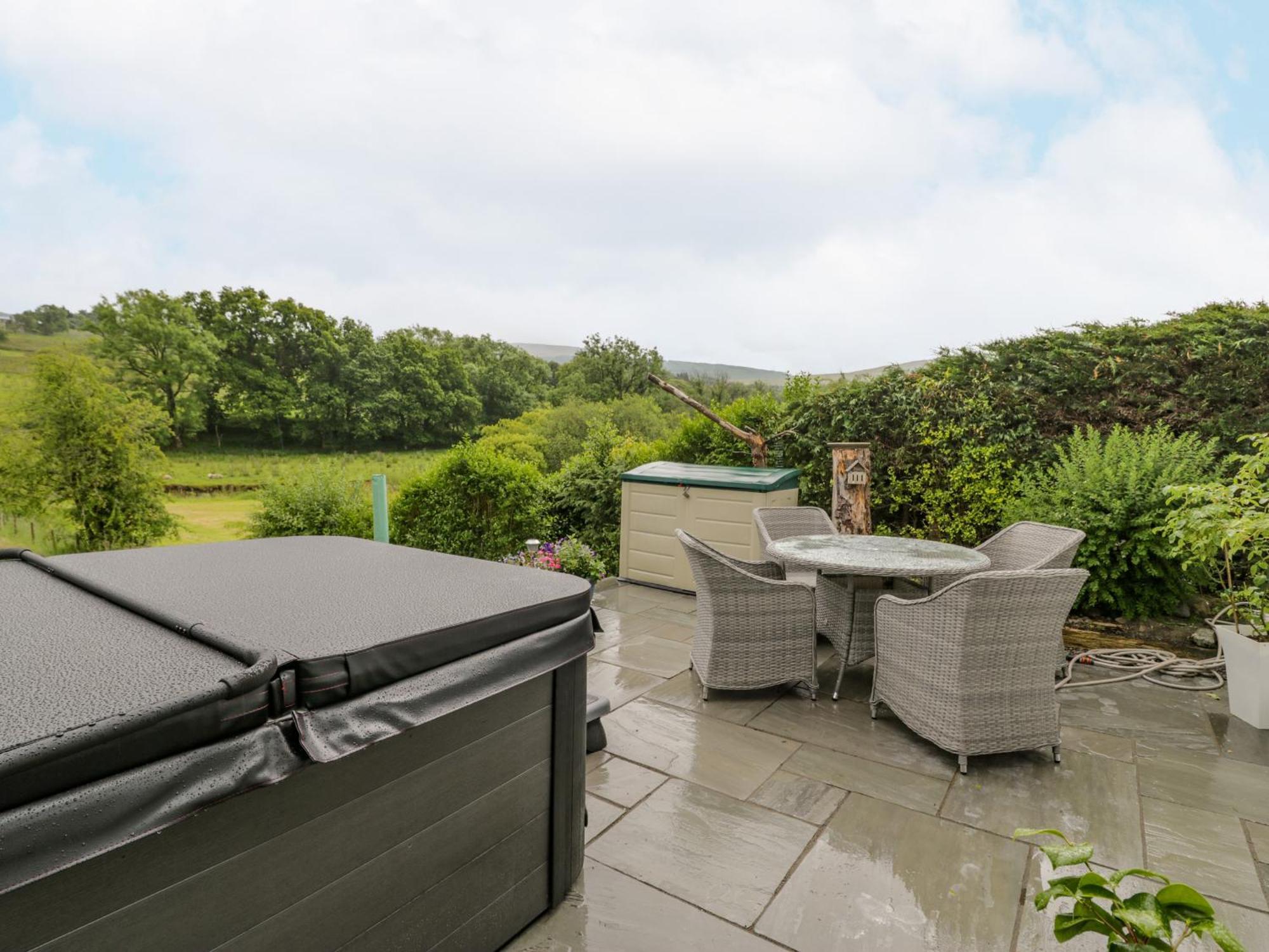 White Roses Retreat Villa Betws-y-Coed Exterior foto